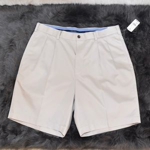 Brooks Brothers Light Weight Wrinkle Free Shorts